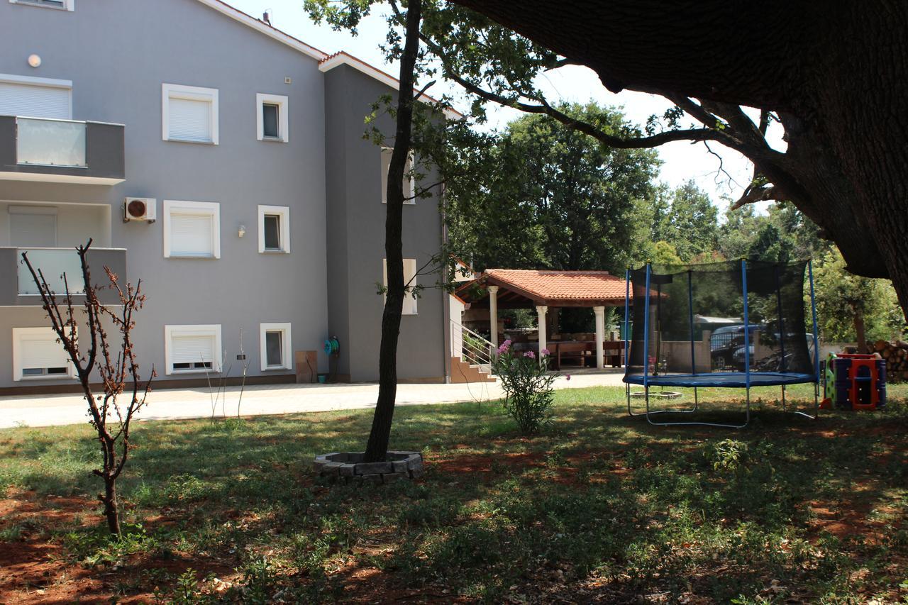 Apartments Barbic Medulin Buitenkant foto